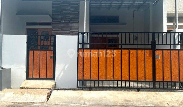 Rumah Cantik Minimalis Modern Siap Huni Baru Renov di Thb 1