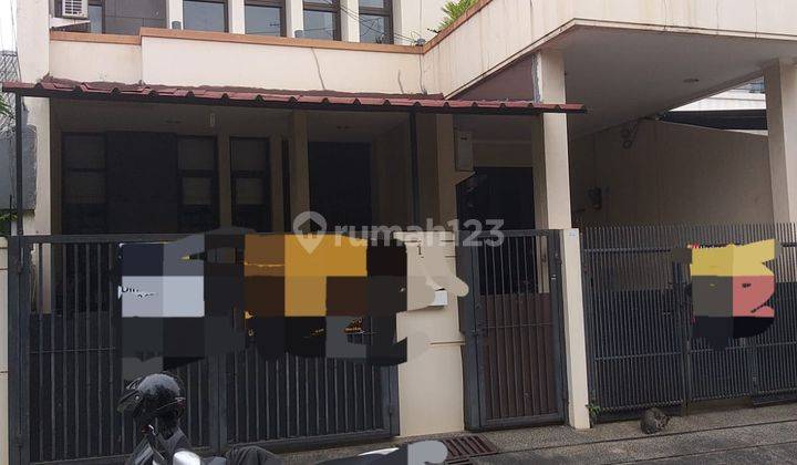 Rumah Modern Siap Huni Bagus Semi Furnish Lokasi di Pulomas 1 1