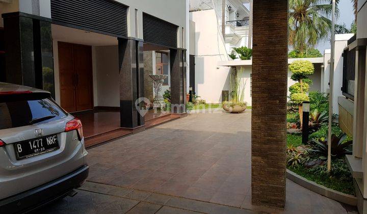 Rumah Townhouse Startegis Full Furnish Siap Huni di Kebon Jeruk 2