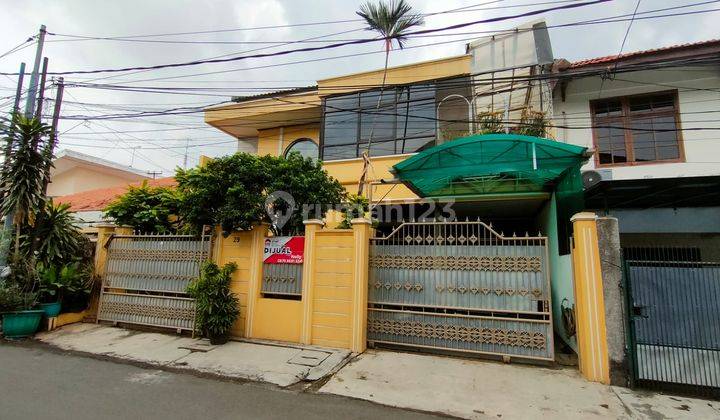 Rumah Townhouse Siap Huni Startegis Deket Kota di Perum Pulo Asem 1