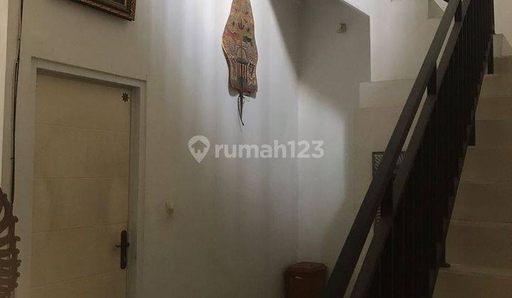 Rumah 2 Lt Minimalis Siap Huni Startegis di Perum Graha Raya  2