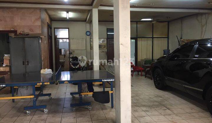 Ruang Usaha Ex Bengkel Siap Pakai Startegis di Jakarta Selatan  1