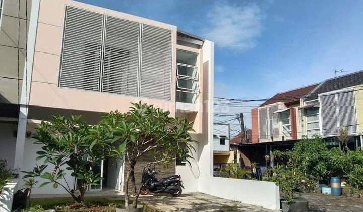 Rumah Minimalis Modern Bagus Siap Huni Startegis di Cluster Ratna 1