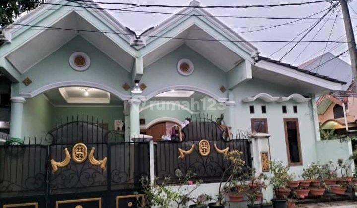 Rumah Minimalis Siap Huni Lokasi Startegis Semi Furnished di Thb  1