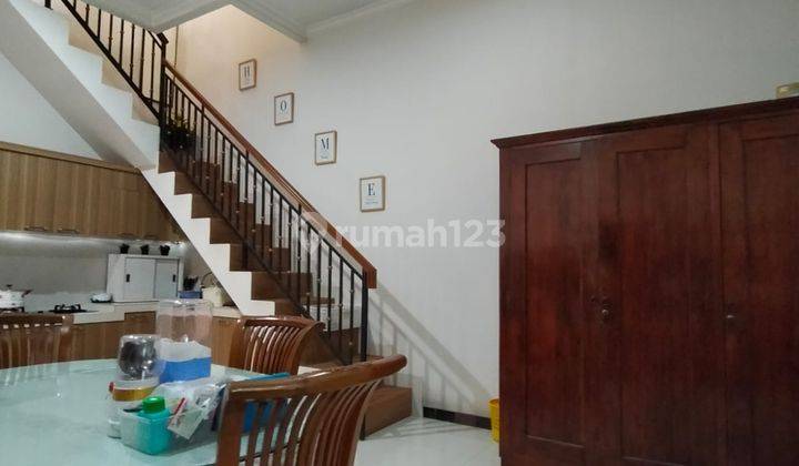 Rumah 2 Lt Modern Siap Huni Bagus Startegis di  2