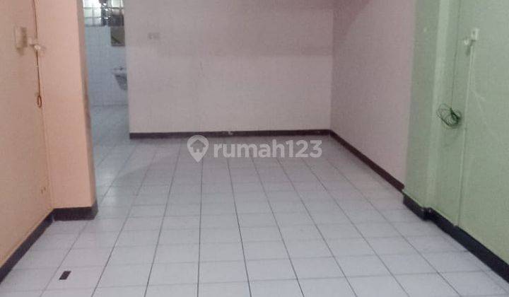 Rumah Minimalis Semi Furnish Siap Huni Strartegis di Cipinang  2