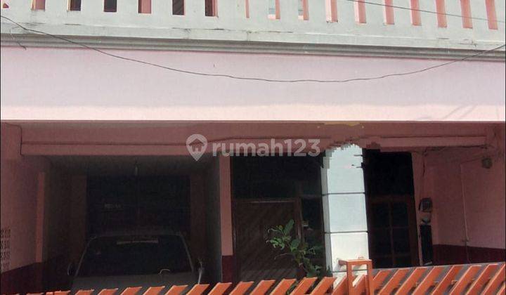 Rumah Minimalis Semi Furnish Siap Huni Strartegis di Cipinang  1