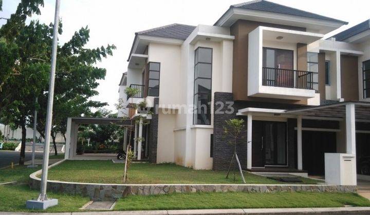 Rumah Hoek Semi Furnish Startegis Bagus Nyaman di Cluster Asera  1