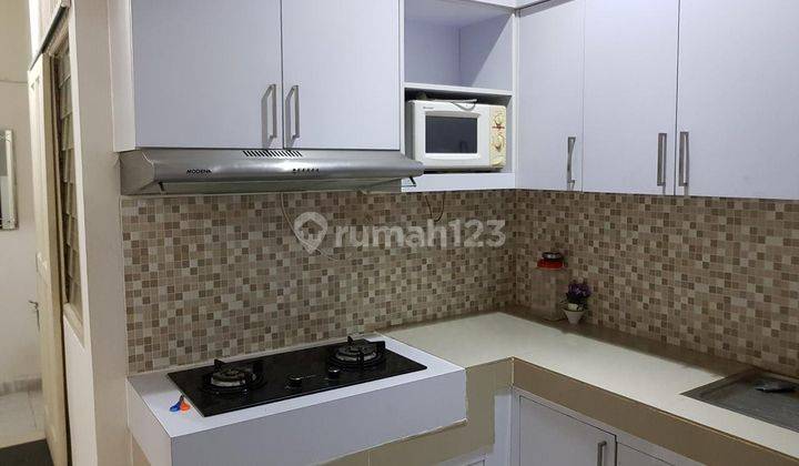 Rumah 2 Lt Furnished Siap Huni Startegis di Perum Taman Modern 2