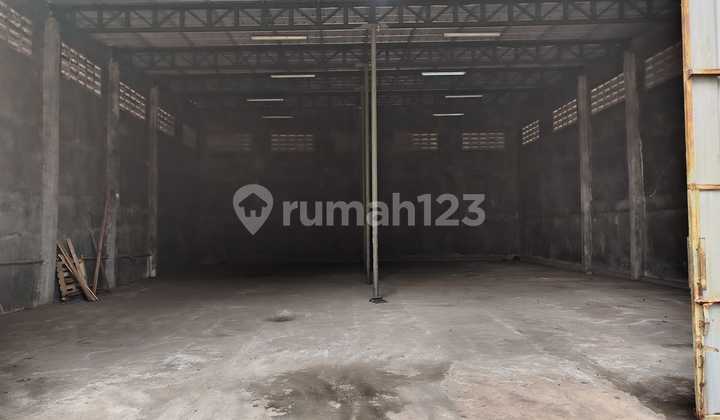 For Rent/For Sale ex Carwash warehouse in Mustika Jaya, Bekasi