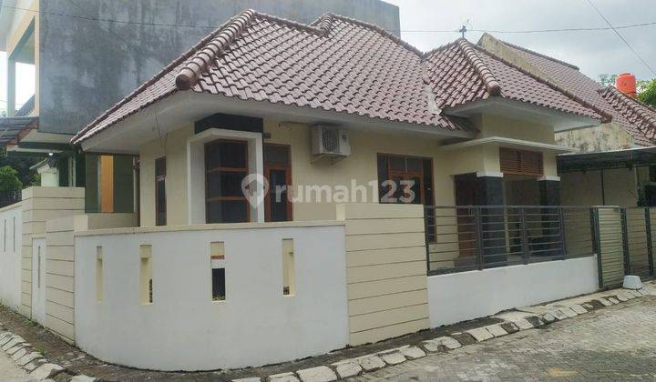 Disewakan Rumah Murah Lokasi Premium Dkt Jl Palagan, Ugm, Al azhar. Jd 2