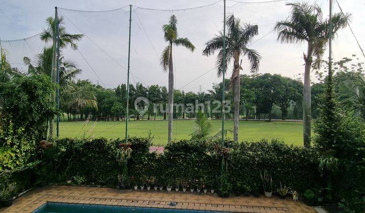 Rumah Dalam Komplek View Golf Pangkalan Jati Golf 2