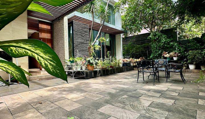 Rumah Mewah Modern Private Lift Lokasi Strategis Di Tebet 2