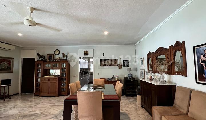 Jual Cepat Mendekati Njop Lokasi Strategis Tenang Halaman Luas Di Kemang 2