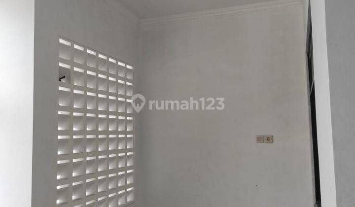 Rumah SHM Hadap Timur 10 Menit ke RS Permata Depok Siap KPR J28659 2