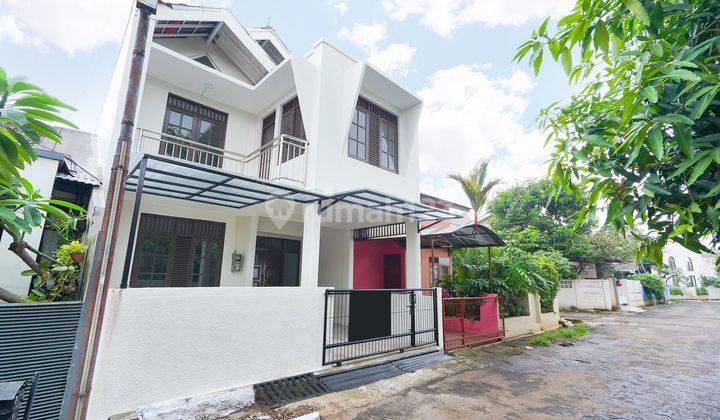 Rumah Mewah Furnish di bintaro sektor 3 Siap KPR J11956 1