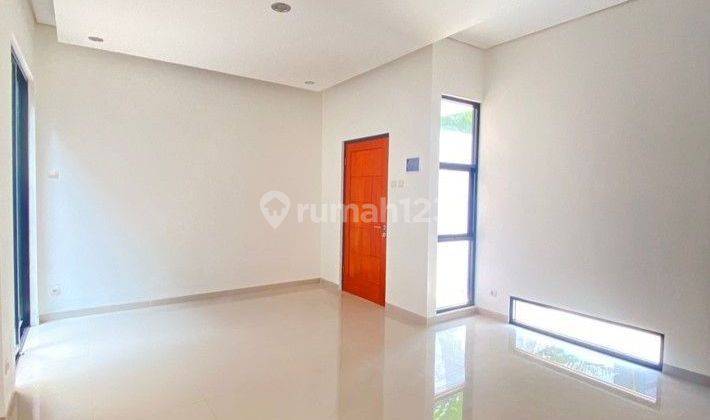 Rumah modern murah 2 lantai 10 menit ke BSD hadap barat J22935 2