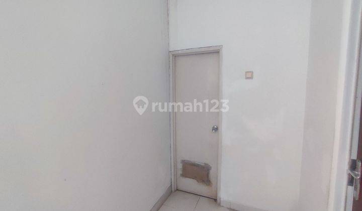 Rumah 15 Menit ke Mall Pesona Square Hadap Utara Siap KPR J27222 2