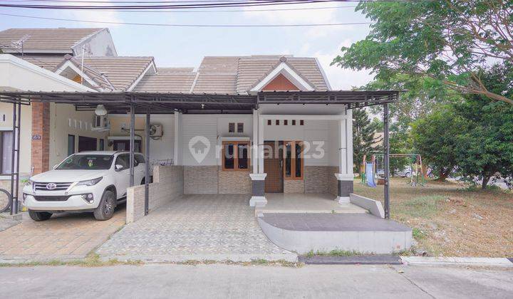 Rumah Seken Asri di Bekasi Dekat Stasiun Tambun SHM Baru Renov J24353 1