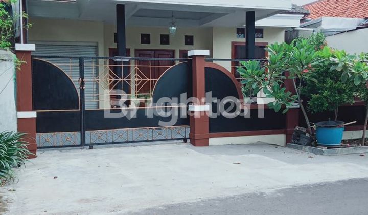 RUMAH BAGUS 1,5 LANTAI DI PUSPOWARNO , LUAS NYAMAN DAN STRATEGIS  1