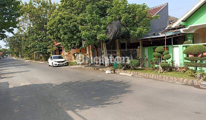 RUMAH SIAP HUNI LOKASI STRATEGIS DI PLAMONGAN HIJAU PEDURUNGAN SEMARANG 2