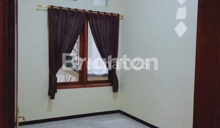 RUMAH BAGUS 1,5 LANTAI DI PUSPOWARNO , LUAS NYAMAN DAN STRATEGIS  2