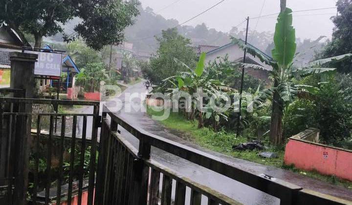 RUMAH COCOK UNTUK VILLA DI JALAN LIMBANGAN KE BANDUNGAN 2