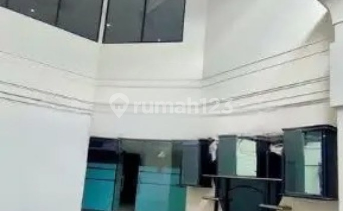 Nice House 2 Floors Zero Main Road Jemur Andayani Nice House 2 Floors Zero Main Road Jemur Andayani