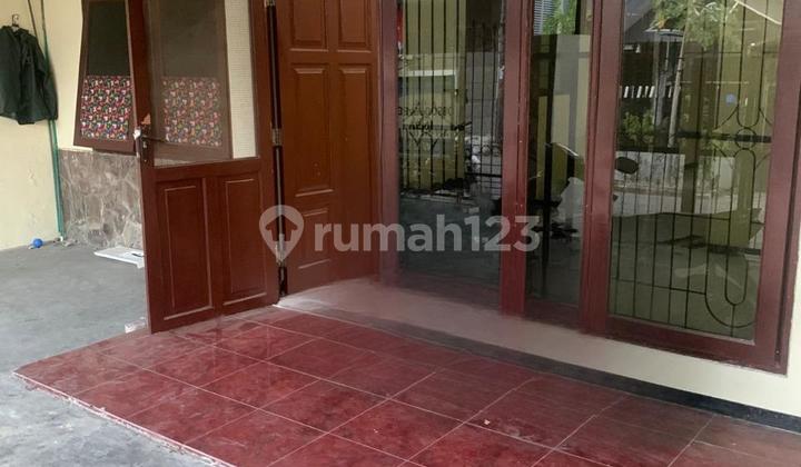 1-STORY NIRWANA EXECUTIVE HOUSE IN RUNGKUT SURABAYA NEAR MERR MAIN ROAD, TOLL ROAD, JUANDA
