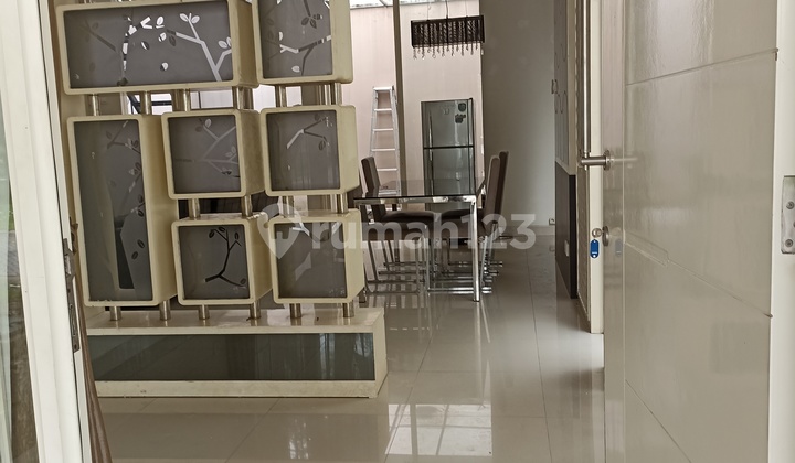 RUMAH 2 LANTAI PAKUWON CITY MALIBU BEACH SURABAYA, FULL FURNISH