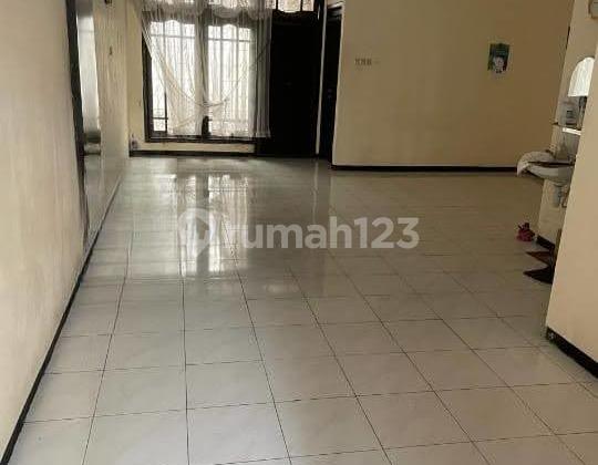 RUMAH 1 LANTAI NIRWANA EKSEKUTIF ROW JALAN 3 MOBIL