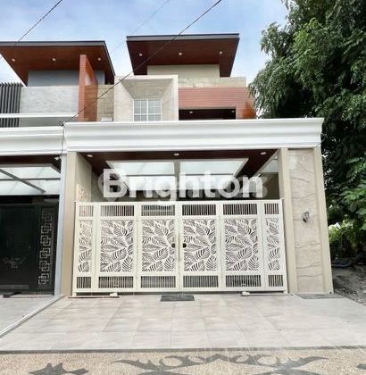 RUMAH BARU 2LANTAI, MODEL KEKINIAN, LOKASI TENGAH KOTA SURABAYA SELATAN
