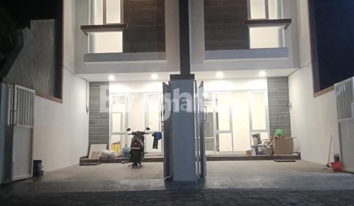 MINIMALIST 2-STORY HOUSE, LOCATED AT THE FRONT OF THE HOUSING COMPLEX 2