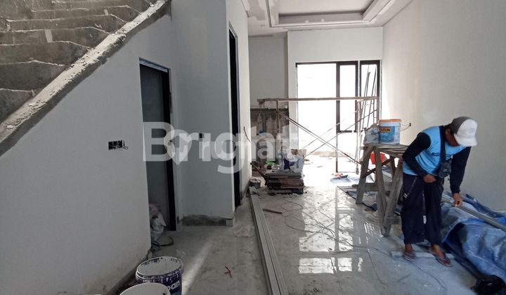 RUMAH BARU 2LANTAI MODEL.MINIMALIS MODERN