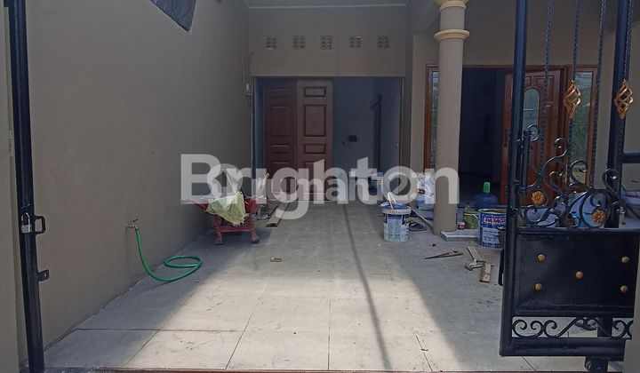 RUMAH 1 LANTAI BARU RENOV, SIAP HUNI