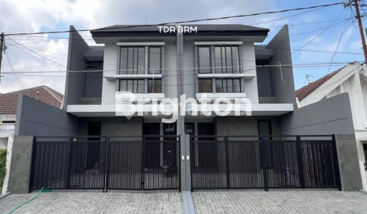 RUMAH BARU 2 LANTAI, MANYAR KERTOADI, MODEL MINIMALIS MODERN