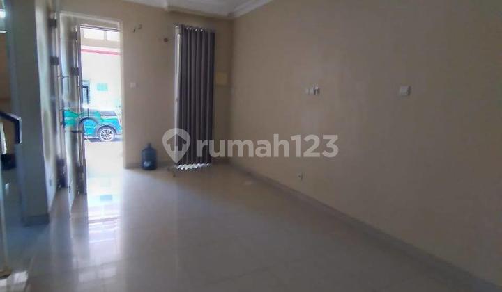 East Coast Pakuwon City Surabaya, 2-Story House, Near Hokky Unair Cita Hati 2
