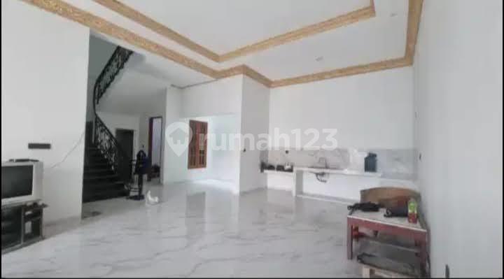 Rumah 2 Lantai Manyar Rejo Surabaya Siap Huni Bangunan Baru 2