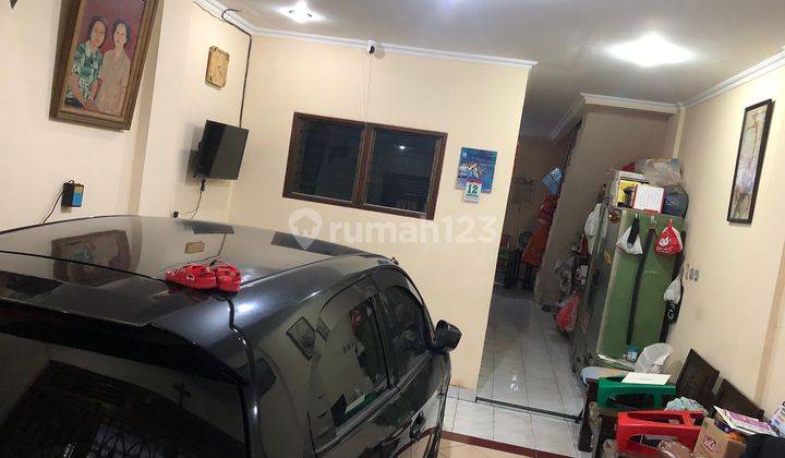 Rumah Bagus 2lt Daerah Jelambar Akses Mobil Cocok Online Rm126 2