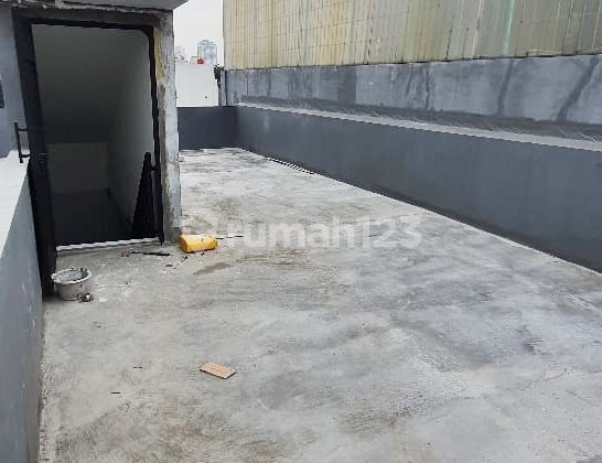 New 3-Story Ruko in Petojo, Fully Open for Online Business and Warehouse, Rp146 Million New 3-Story Ruko in Petojo, Fully Open for Online Business and Warehouse, Rp146 Million