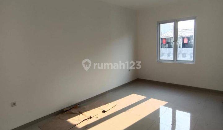 Rumah 3 Lantai Baru SHM Daerah Jelambar Termurah Rm187 2