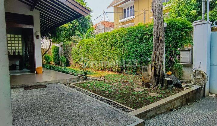 Rumah Bagus Pertamburan SHM Luas 550m2 Ada Taman Siap Huni Rm296 1