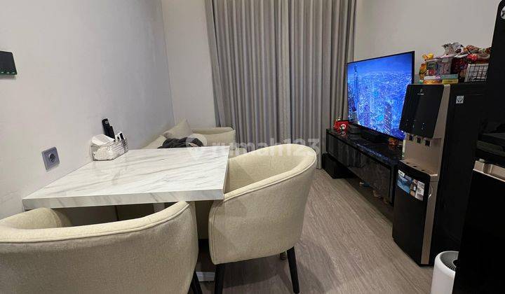 Apartement 2 BR Taman Anggrek Residen Full Furnish Siap Huni Rm 1