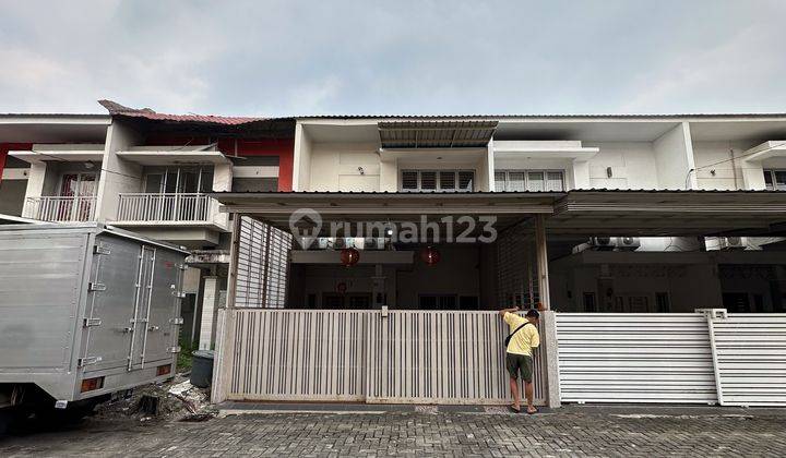 Dijual Rumah Bagus Komplek Grand Boulevard Medan 1