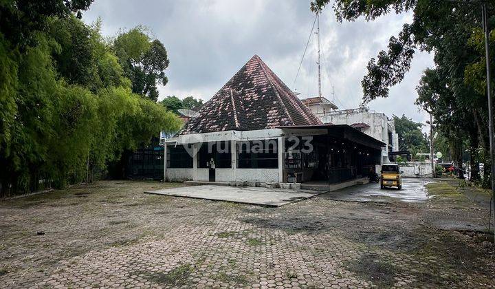 Disewakan Rumah Tua Dekat Sun Plaza Medan 2