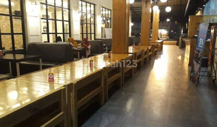 Disewakan Rumah Bekas Cafe / Resto 2