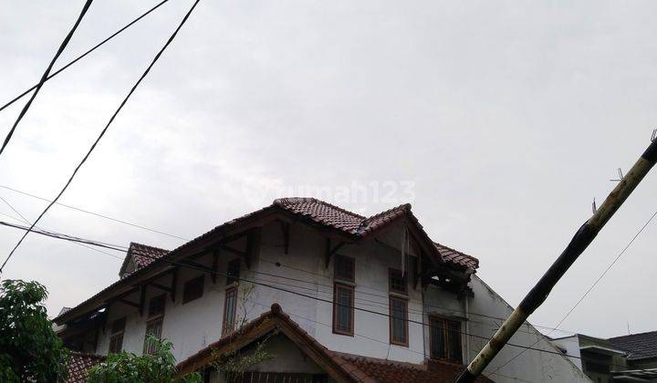 Di jual rumah tua di area KAV DKi meruya utara 2