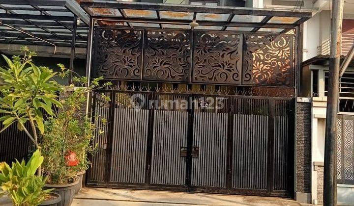 Di jual rumah lokasi strategis di dalam perumahan 1