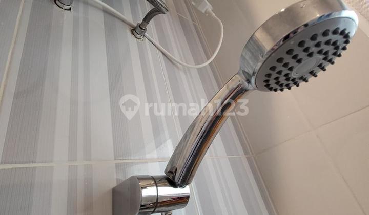 For Sale, Ready-to-Occupy House in Gading Serpong 2