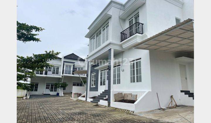 Dijual Rumah 2 lantai strategis dan terlaris Bagus SHM Dp.0 1